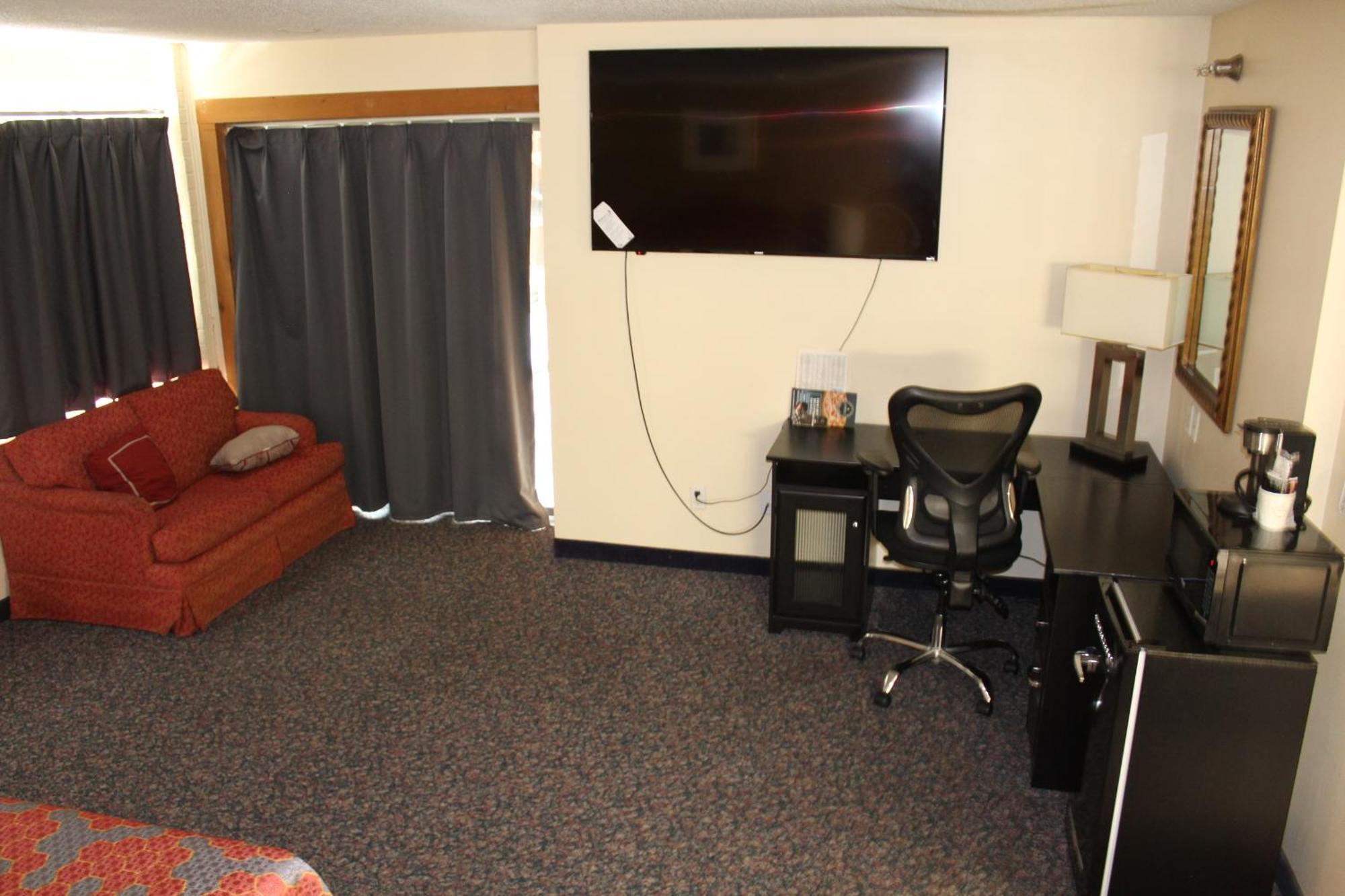 American Inn And Suites Ionia Экстерьер фото